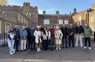Durante a programação, Silvio e os demais integrantes da comitiva conhecem programas de sucesso implementados em Londres (Foto: Ascom/Silvio Mendes)