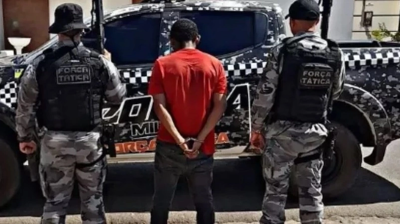 Homem com tornozeleira eletrônica é preso por tentativa de feminicídio em Picos