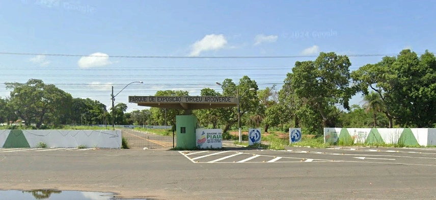 Parque de Exposições Dirceu Arcoverde