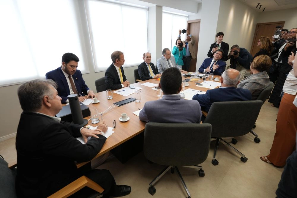 Rafael Fonteles e bancada federal definem saúde e infraestrutura como prioridades no Orçamento Geral