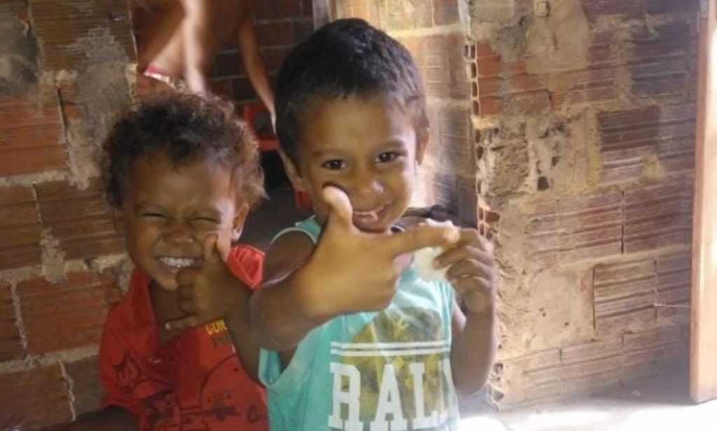 Segunda criança envenenada por vizinha em Parnaíba morre após complicações no HUT