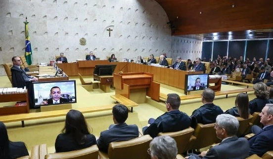 STF tem 2 votos contra lei que proíbe linguagem neutra nas escolas