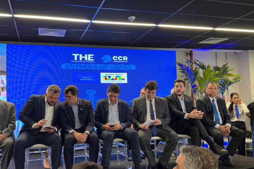 Aeroporto de Teresina recebe novas estruturas com investimento de R$ 166 milhões Aeroporto de Teresina recebe novas estruturas com investimento de R$ 166 milhões
