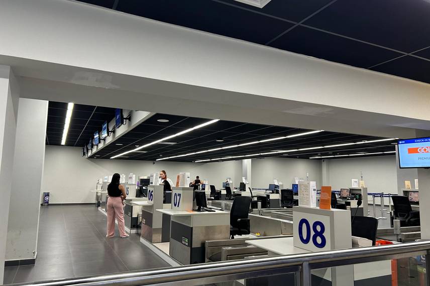 Aeroporto de Teresina recebe novas estruturas com investimento de R$ 166 milhões Aeroporto de Teresina recebe novas estruturas com investimento de R$ 166 milhões