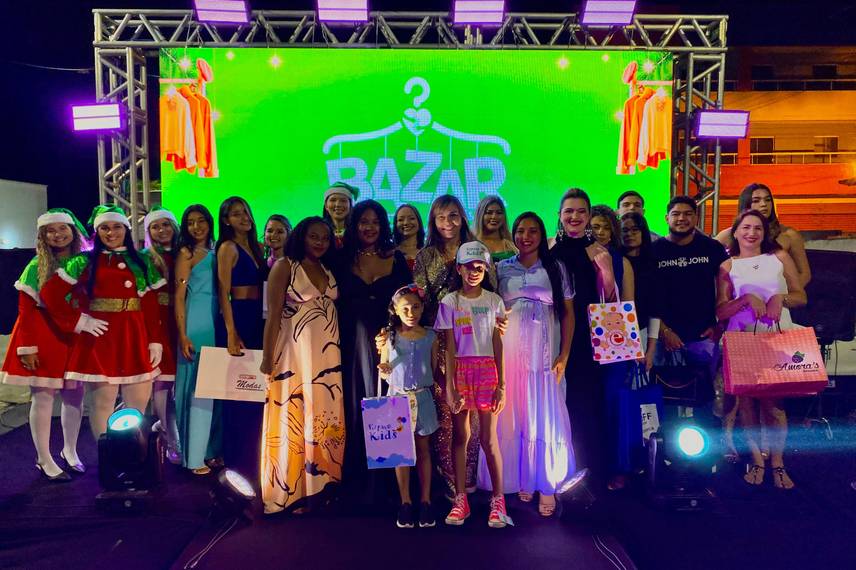 Bazar da Esperança aconteceu na Praça Leônidas Melo Bazar da Esperança aconteceu na Praça Leônidas Melo