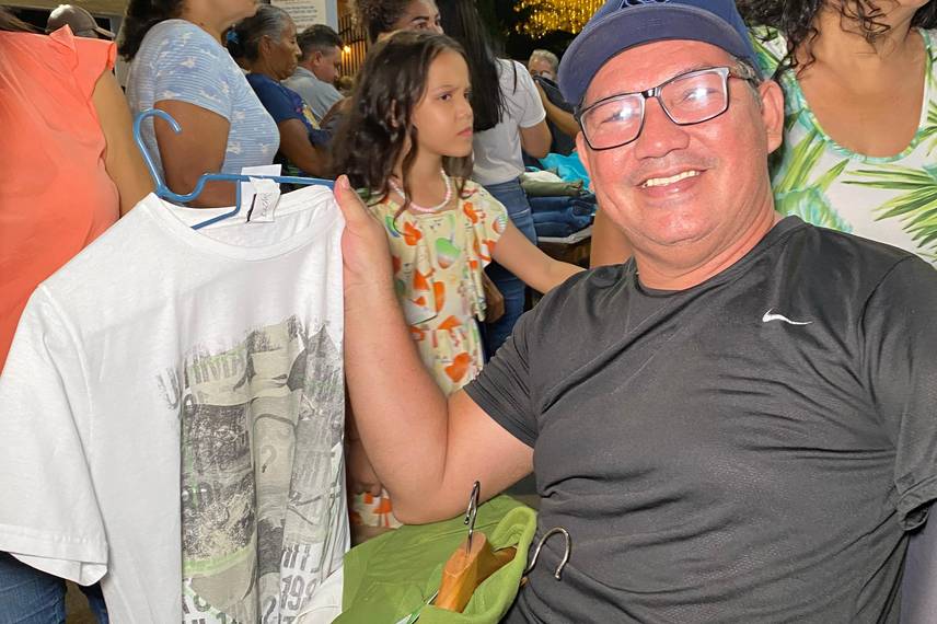 Bazar da Esperança aconteceu na Praça Leônidas Melo Bazar da Esperança aconteceu na Praça Leônidas Melo