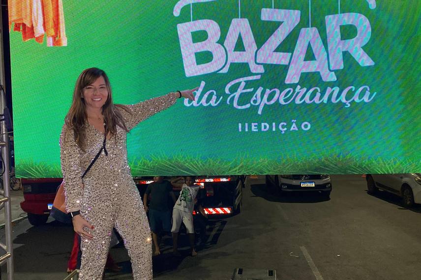 Bazar da Esperança aconteceu na Praça Leônidas Melo Bazar da Esperança aconteceu na Praça Leônidas Melo