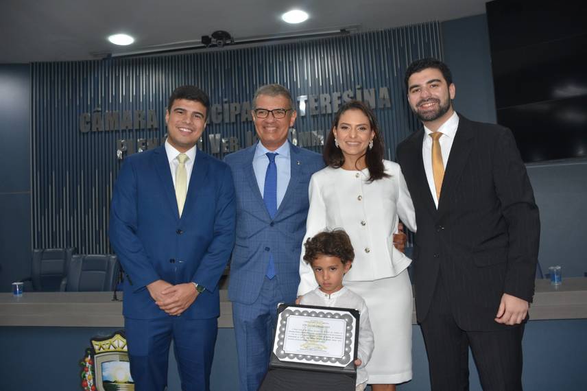 Desembargador José Wilson é homenageado com Título de Cidadão Teresinense Desembargador José Wilson é homenageado com Título de Cidadão Teresinense