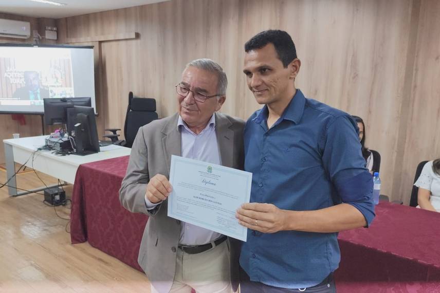 Eleitos de Ribeiro Gonçalves e Baixa Grande do Ribeiro são diplomados para 2025 Eleitos de Ribeiro Gonçalves e Baixa Grande do Ribeiro são diplomados para 2025