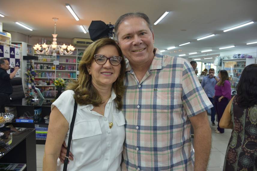 Empresário Paulo Machado Lançou o Livro, Matemática em nossas vidas Empresário Paulo Machado Lançou o Livro, Matemática em nossas vidas