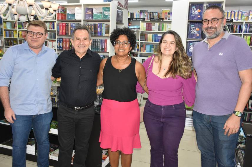 Empresário Paulo Machado Lançou o Livro, Matemática em nossas vidas Empresário Paulo Machado Lançou o Livro, Matemática em nossas vidas