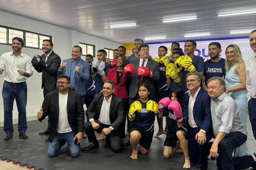 Entrega da reforma do Ceti Dr Fontes Ibiapina Entrega da reforma do Ceti Dr Fontes Ibiapina