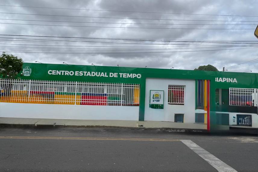 Entrega da reforma do Ceti Dr Fontes Ibiapina Entrega da reforma do Ceti Dr Fontes Ibiapina