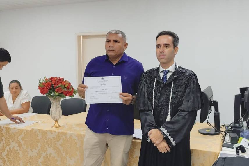 Genir Ferreira é diplomada para segundo mandato em Boqueirão do Piauí Genir Ferreira é diplomada para segundo mandato em Boqueirão do Piauí