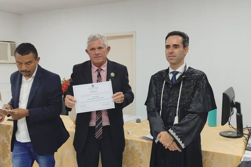 Genir Ferreira é diplomada para segundo mandato em Boqueirão do Piauí Genir Ferreira é diplomada para segundo mandato em Boqueirão do Piauí