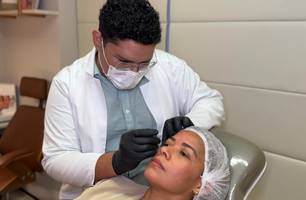 José Wilthon, biomédico especialista em estética facial e corporal no Instituto Lumière (Foto: Conecta Piauí)