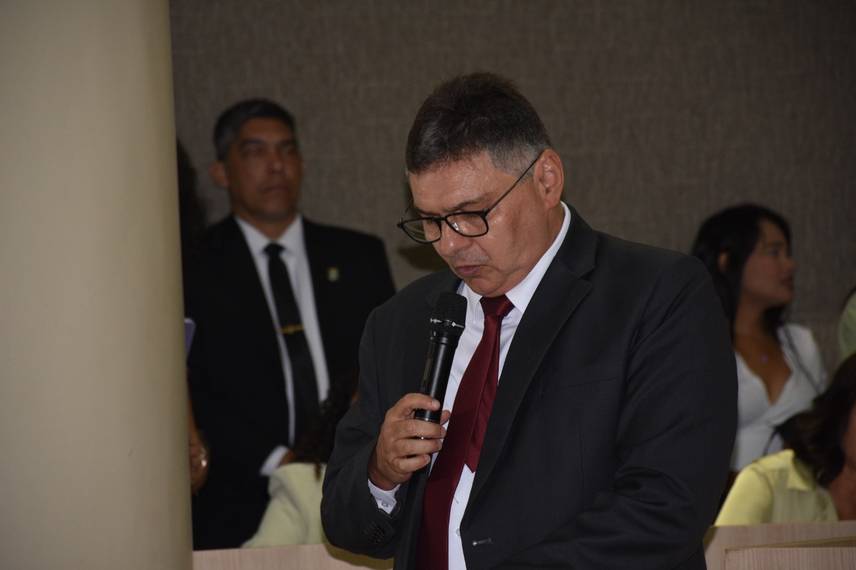 Kennedy Barros toma posse como presidente do TCE-PI para o biênio 2025/2026 Kennedy Barros toma posse como presidente do TCE-PI para o biênio 2025/2026