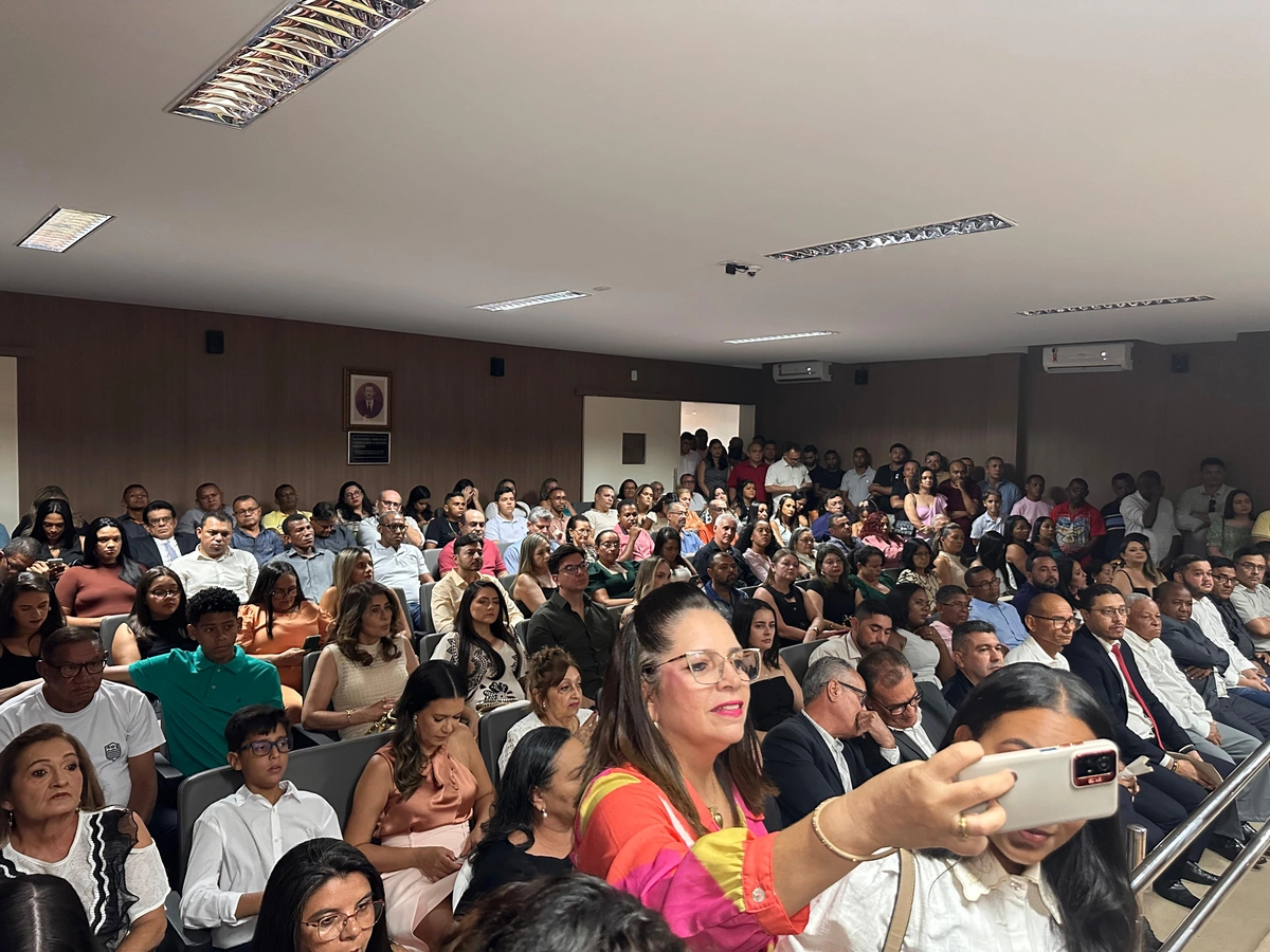 PI: prefeitos eleitos de Oeiras, Santa Rosa e São João da Varjota são diplomados