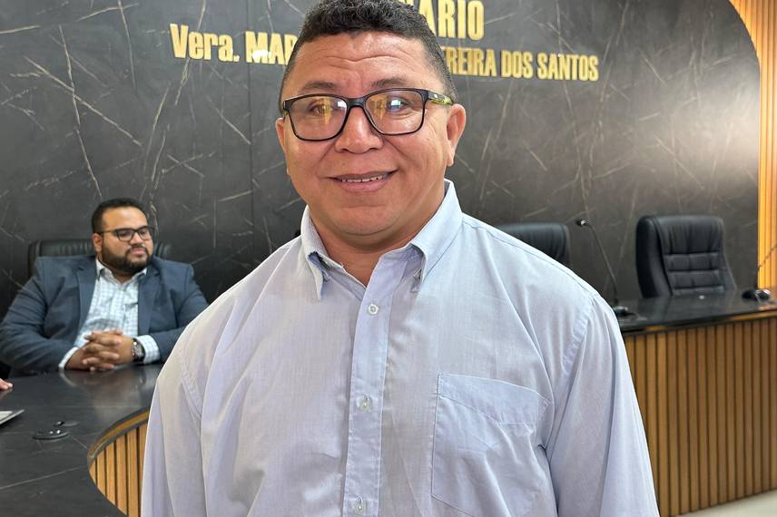Prefeito, vice-prefeita e vereadores eleitos em Curralinhos são diplomados Prefeito, vice-prefeita e vereadores eleitos em Curralinhos são diplomados