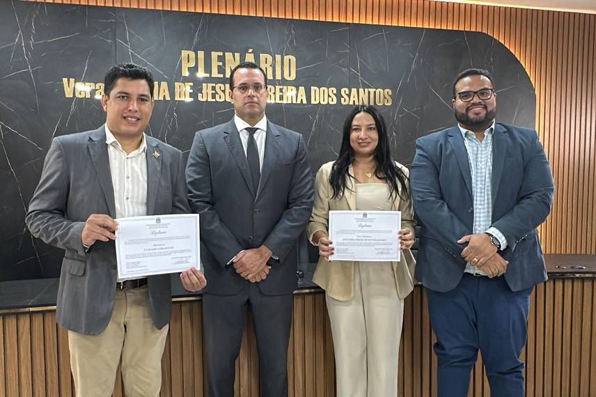 Prefeito, vice-prefeita e vereadores eleitos em Curralinhos são diplomados Prefeito, vice-prefeita e vereadores eleitos em Curralinhos são diplomados