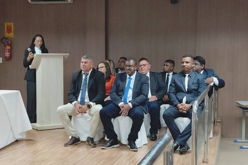 Prefeitos, vices e vereadores de quatro municípios são diplomados em Oeiras Prefeitos, vices e vereadores de quatro municípios são diplomados em Oeiras