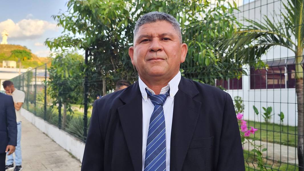 Prefeitos, vices e vereadores de quatro municípios são diplomados em Oeiras