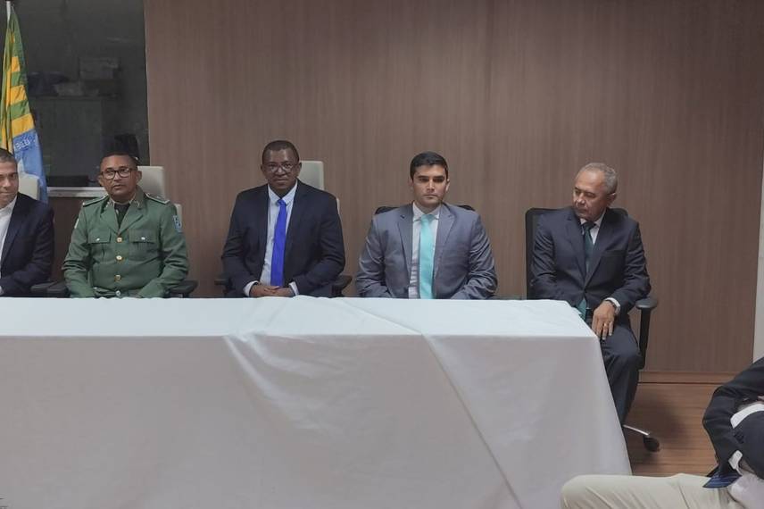 Prefeitos, vices e vereadores de quatro municípios são diplomados em Oeiras Prefeitos, vices e vereadores de quatro municípios são diplomados em Oeiras