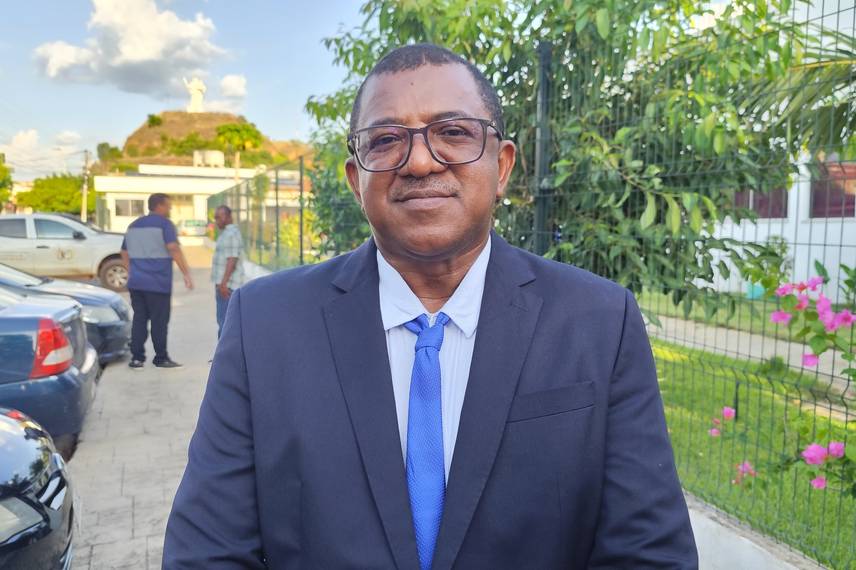 Prefeitos, vices e vereadores de quatro municípios são diplomados em Oeiras Prefeitos, vices e vereadores de quatro municípios são diplomados em Oeiras