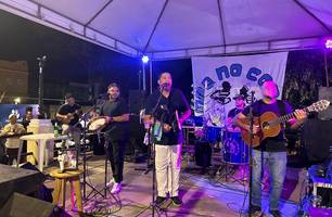 Projeto Samba no Coreto completa 16 anos com grande show na praça Pedro II (Foto: Eduardo Amorim/Conecta Piauí)