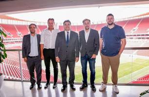 Rafael Fonteles visita Arena BRB Mané Garrincha e discute gestão e manutenção do local (Foto: Reprodução/Rede Social)