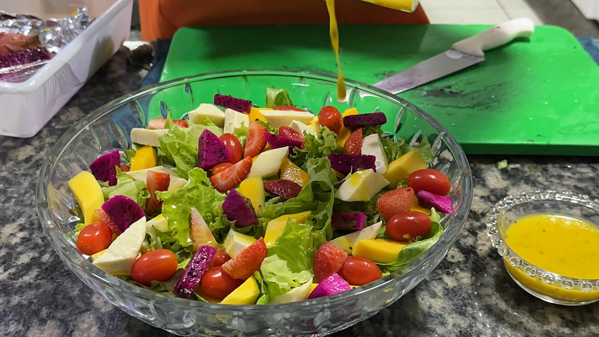 Salada Tropical