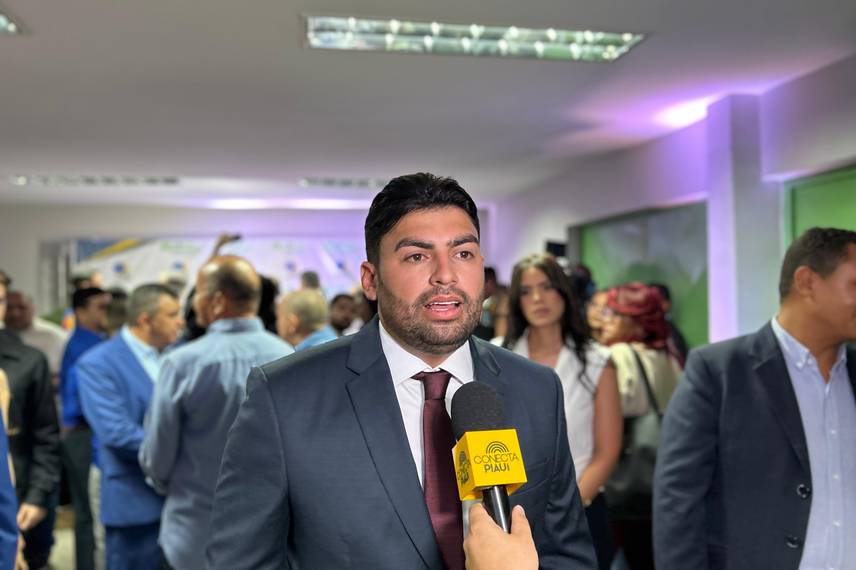 Sílvio Mendes, Jeová Alencar, vereadores e suplentes eleitos são diplomados em THE Sílvio Mendes, Jeová Alencar, vereadores e suplentes eleitos são diplomados em THE