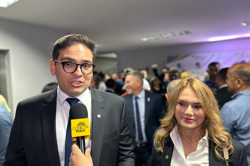 Sílvio Mendes, Jeová Alencar, vereadores e suplentes eleitos são diplomados em THE Sílvio Mendes, Jeová Alencar, vereadores e suplentes eleitos são diplomados em THE