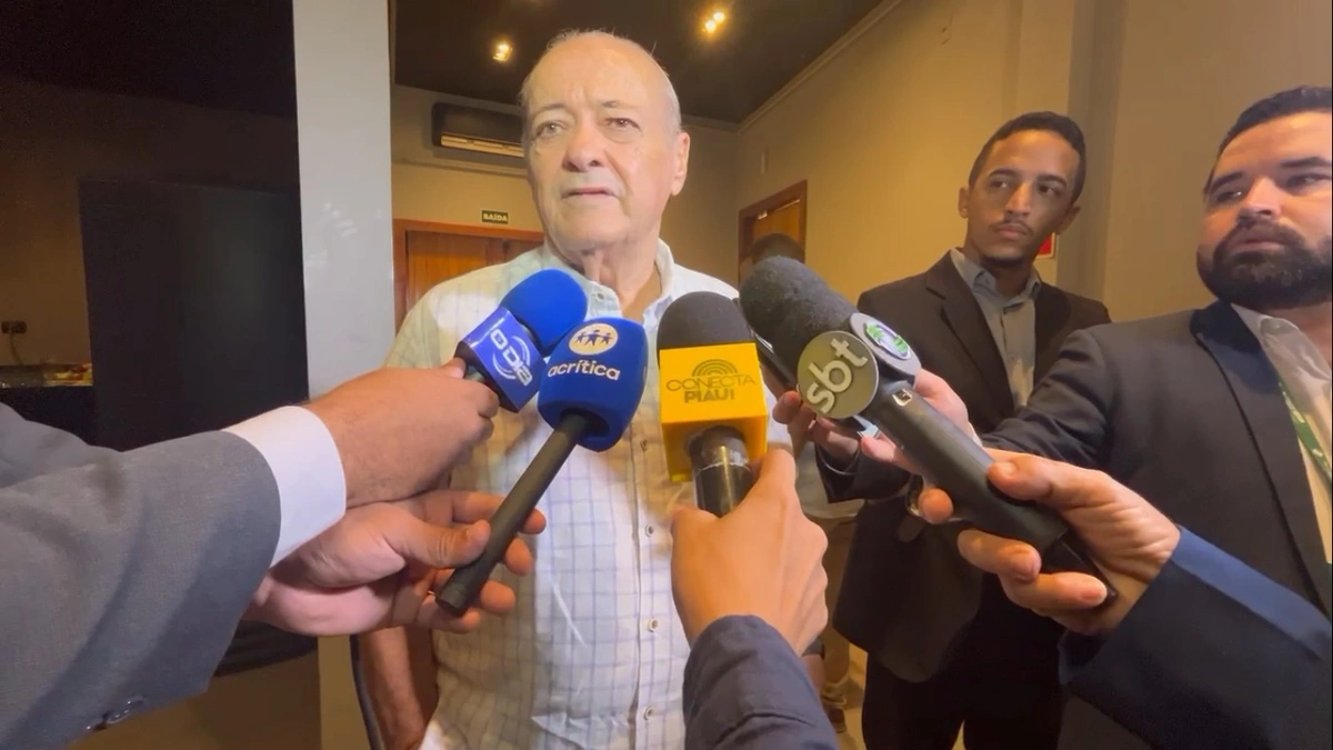 Silvio Mendes reúne secretariado e define metas para início da gestão em Teresina