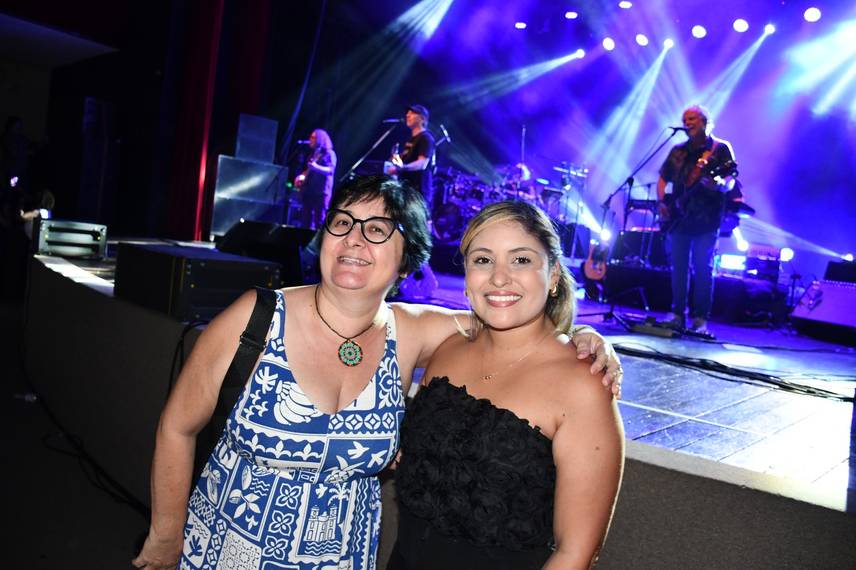 Zeca Baleiro encanta Teresina com show no Theatro 4 de Setembro Zeca Baleiro encanta Teresina com show no Theatro 4 de Setembro