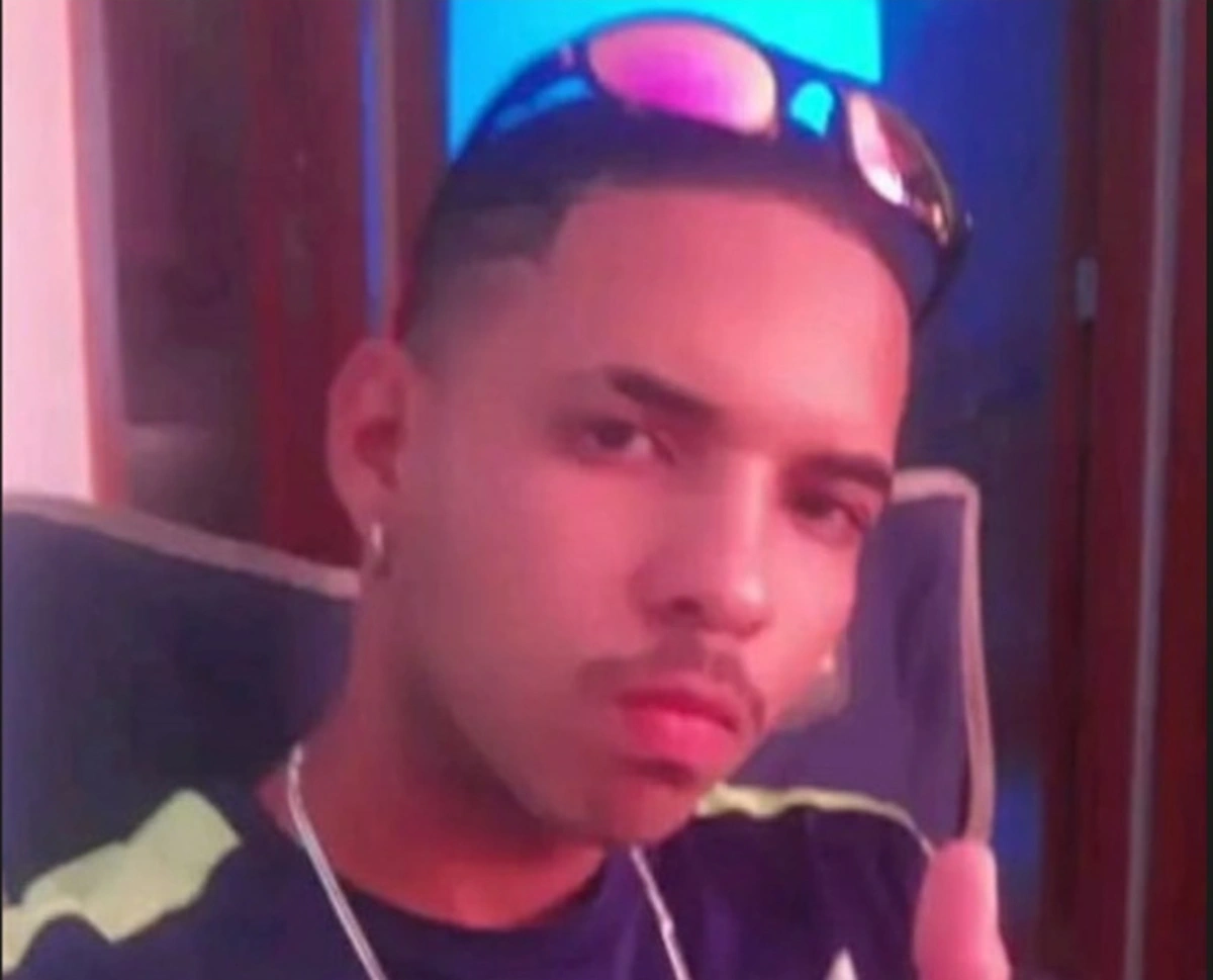 Polícia Civil divulga foto de acusado de duplo homicídio em Corrente