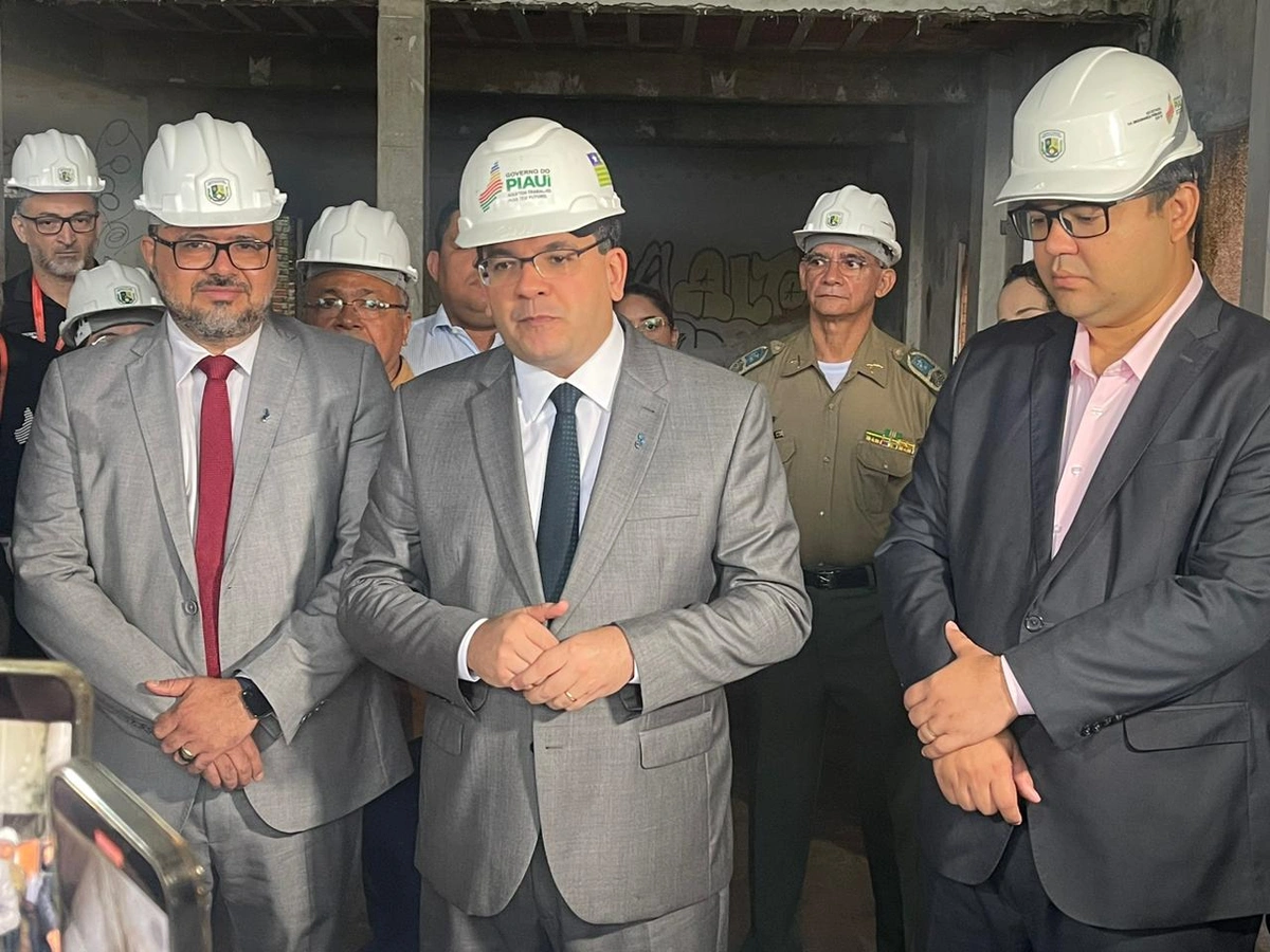 Rafael Fonteles assina ordem de serviço para reforma da sede do Instituto de Identificação