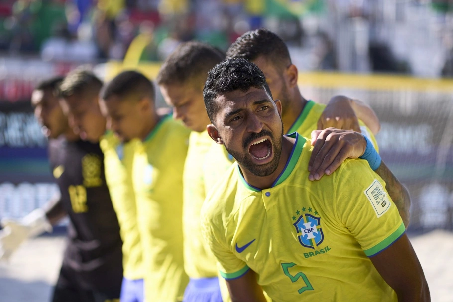 Seleção enfrenta Irã em busca de vaga na final da Copa do Mundo neste sábado