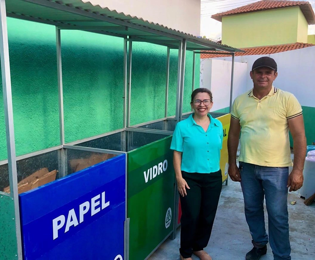 Coleta seletiva nas escolas de Esperantina