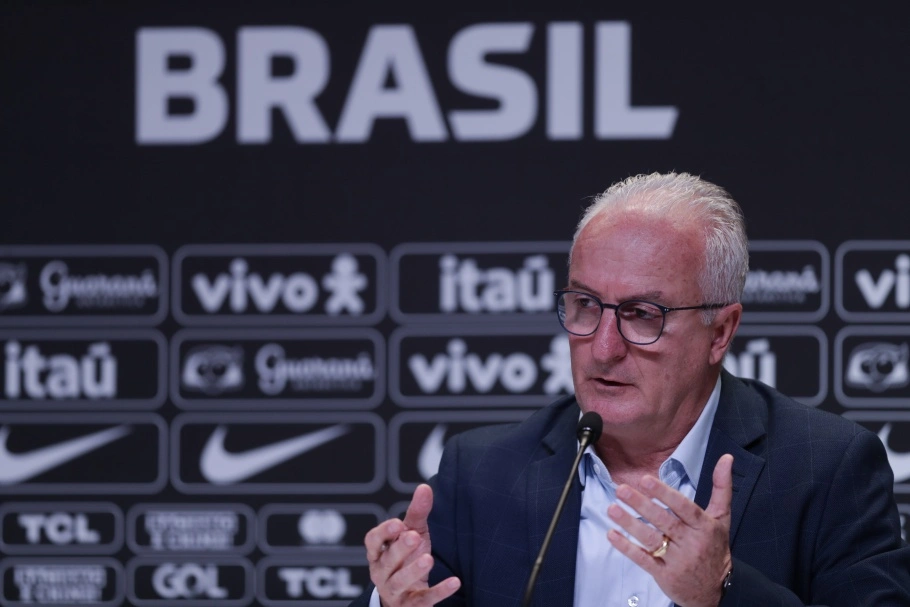 Dorival Júnior convoca os jogadores para os dois amistosos da Seleção