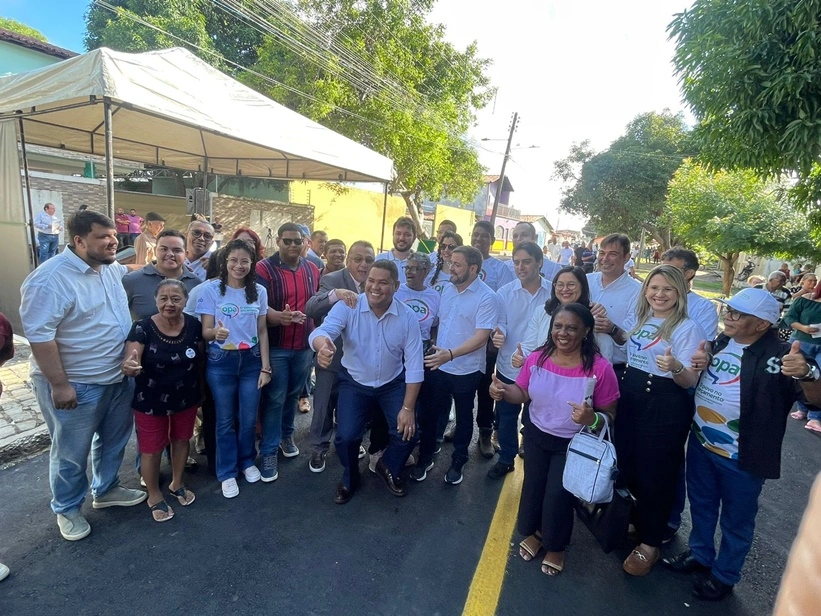 Inauguração da obra no bairro Santa Cruz