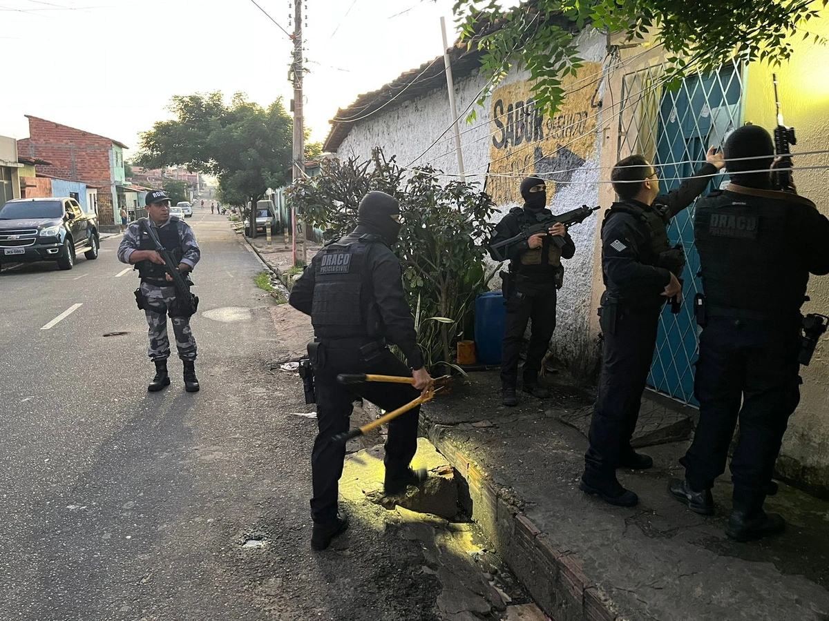 Operação de número 100 do Draco