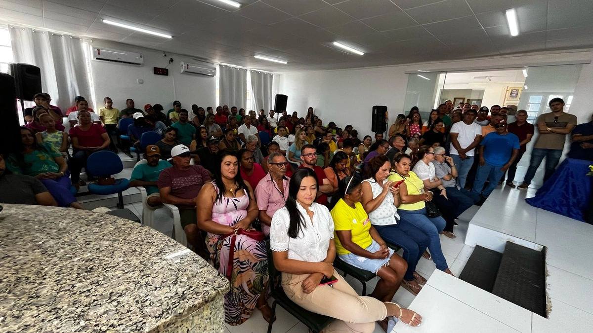 PSD de Esperantina promove ato de filiação na Câmara Municipal de Vereadores