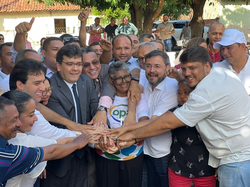 Solenidade de entrega da obra