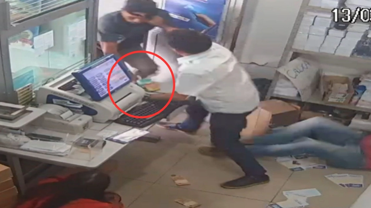 Vídeo flagra momento que dono de loteria é alvejado por assaltante em Teresina