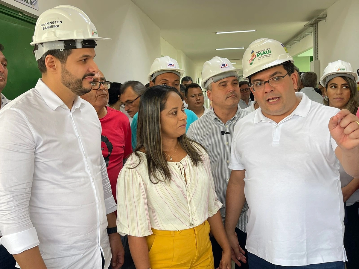 Visita a delegacia em Valença