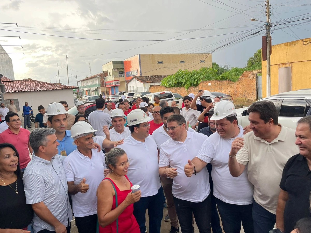 Visita a delegacia em Valença