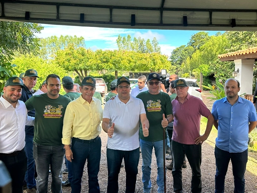 Autoridades presentes no evento