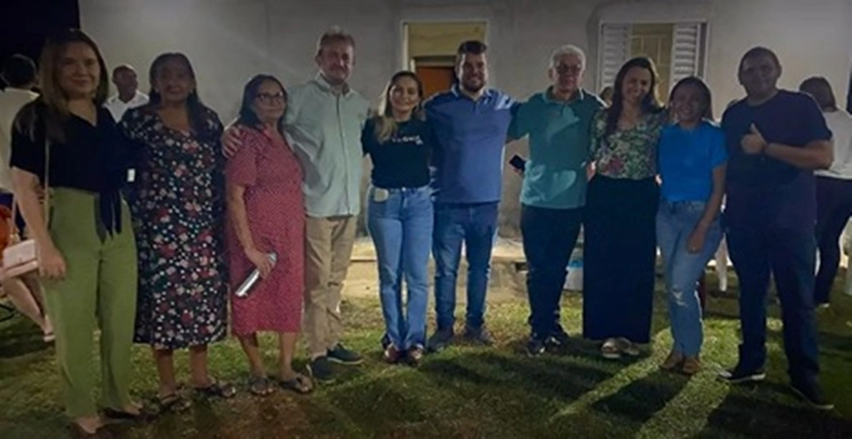 Dogim Félix na comunidade Tamarindo