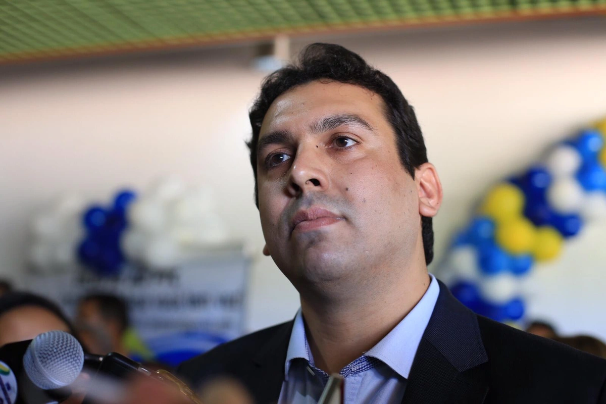 Dr. Marcos Vinícius